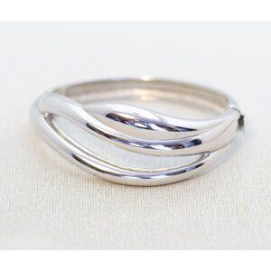 Vintage Abstract Wavy Silver Tone Bangle Size 7 - A23
